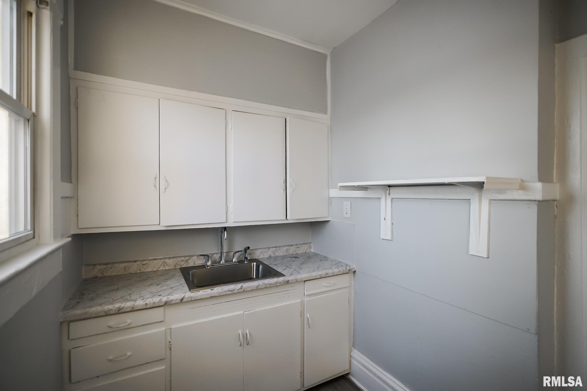 1107 North Sheridan Road Peoria, IL 61606 - Photo 41 of 76 Gallery Image 41