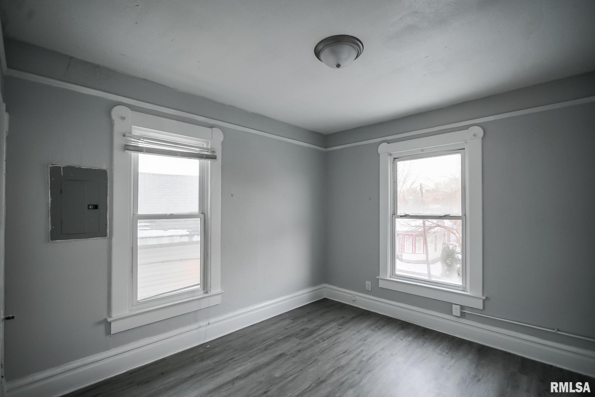 1107 North Sheridan Road Peoria, IL 61606 - Photo 50 of 76 Gallery Image 50