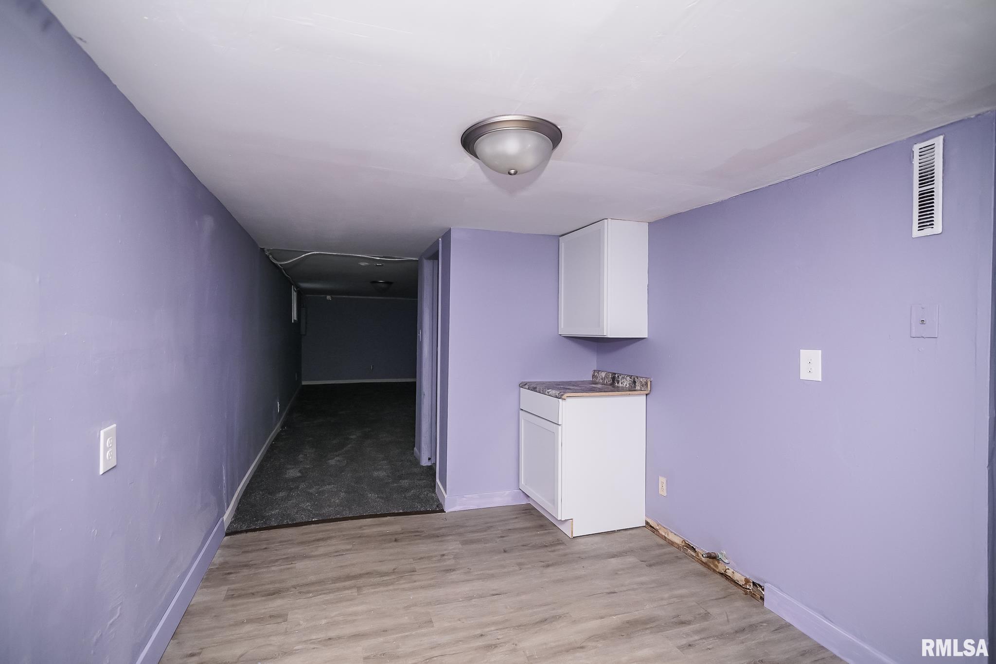 1107 North Sheridan Road Peoria, IL 61606 - Photo 56 of 76 Gallery Image 56