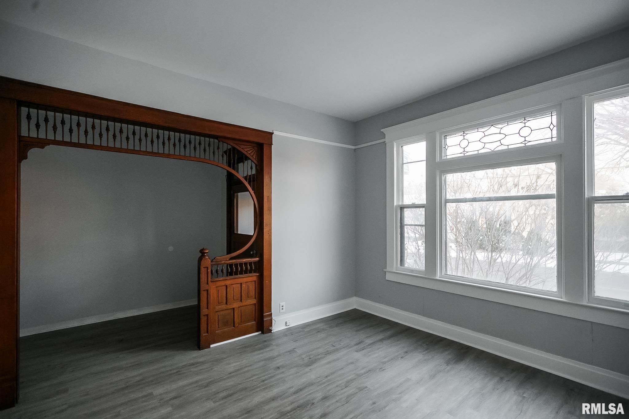 1107 North Sheridan Road Peoria, IL 61606 - Photo 6 of 76 Gallery Image 6