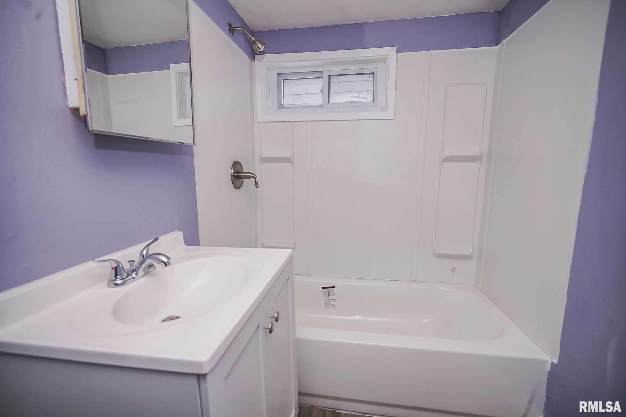 1107 North Sheridan Road Peoria, IL 61606 - Photo 64 of 76 Gallery Image 64