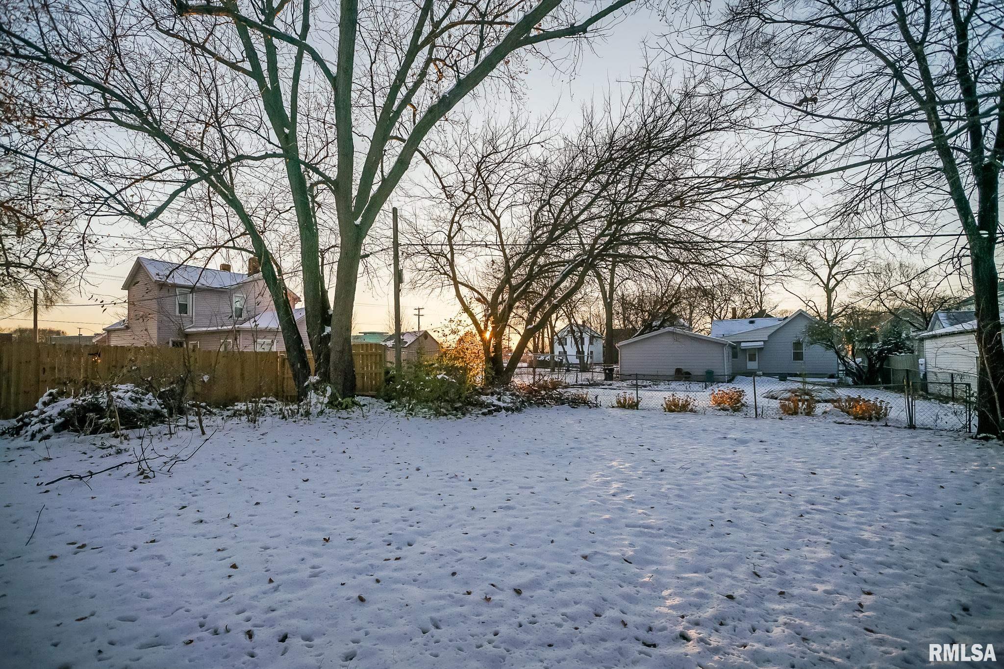 1107 North Sheridan Road Peoria, IL 61606 - Photo 73 of 76 Gallery Image 73