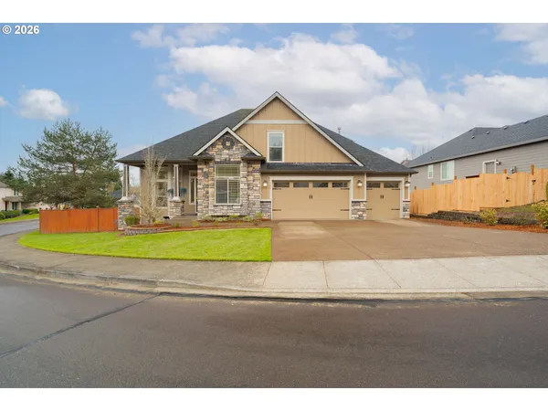 $675,000 | 1296 East Lucas Street, La Center, WA 98629