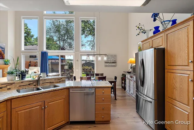 $995,000 | 46 Counts Cove Court, Holland, MI 49424