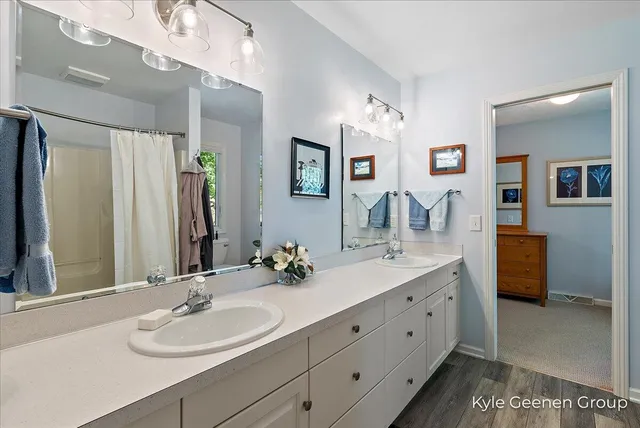 $995,000 | 46 Counts Cove Court, Holland, MI 49424