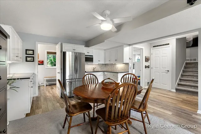 $995,000 | 46 Counts Cove Court, Holland, MI 49424