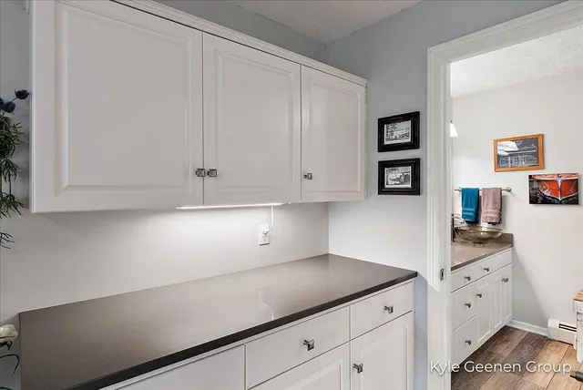 $995,000 | 46 Counts Cove Court, Holland, MI 49424