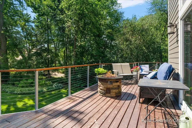 $995,000 | 46 Counts Cove Court, Holland, MI 49424