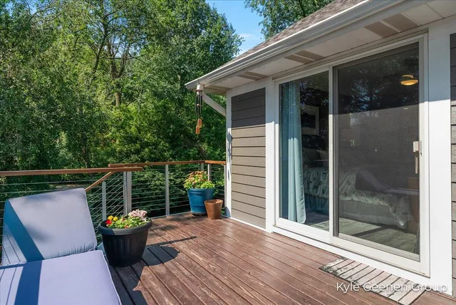 $995,000 | 46 Counts Cove Court, Holland, MI 49424