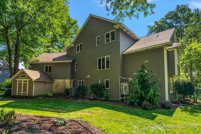 $995,000 | 46 Counts Cove Court, Holland, MI 49424