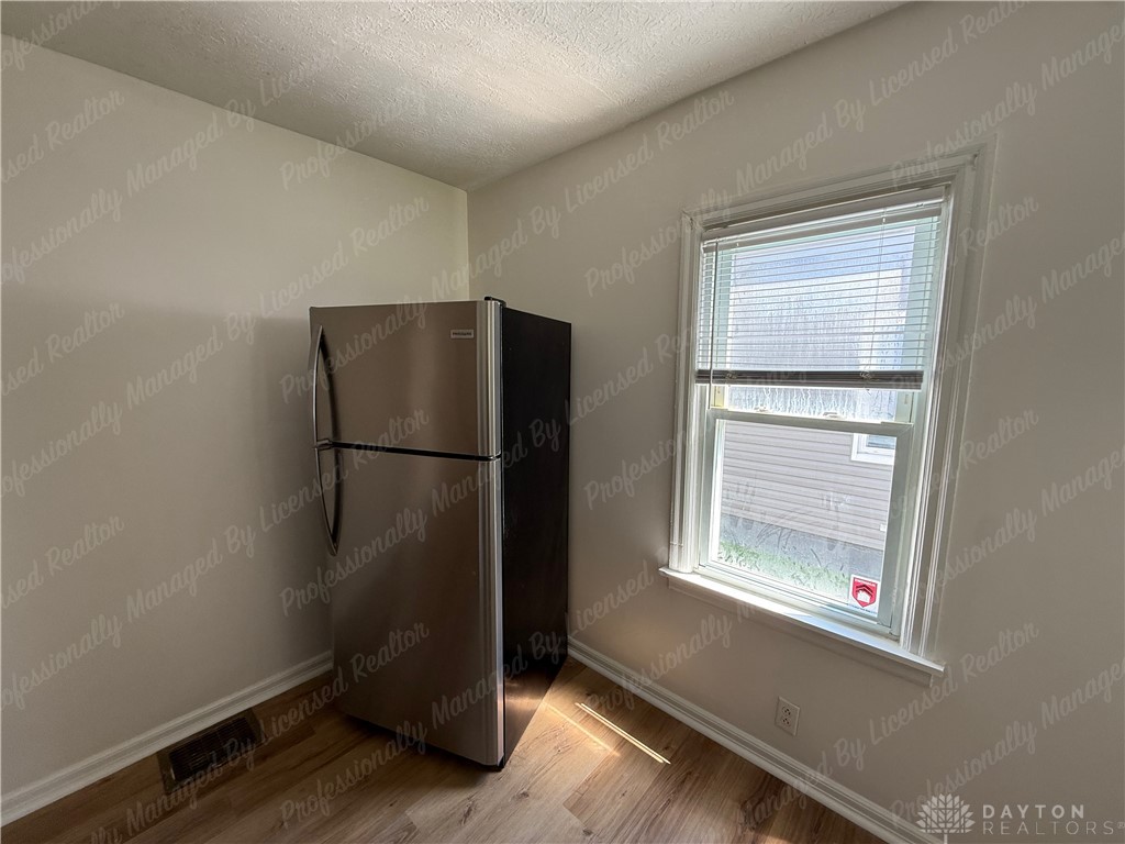 1261 Malden Avenue Springfield, OH 45504 - Photo 9 of 25