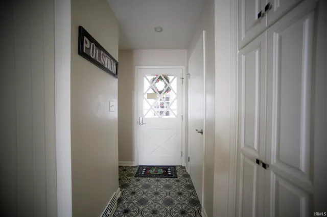 $394,900 | 2704 Rose Drive, Vincennes, IN 47591