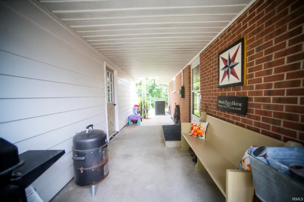 $385,000 | 2704 Rose Drive, Vincennes, IN 47591