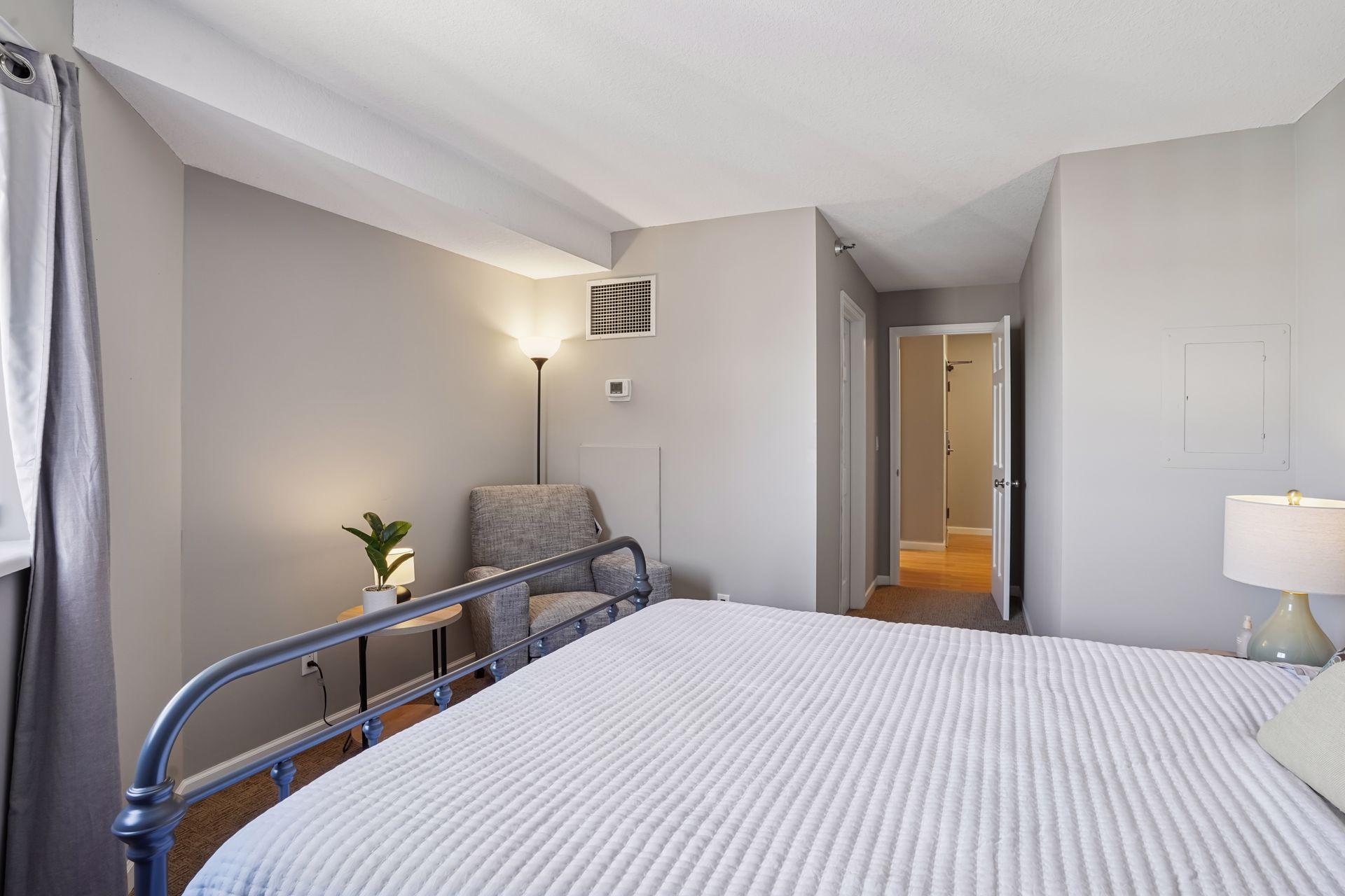 78 10th Street East, Unit 1010 St. Paul, MN 55101 - Photo 24 of 61