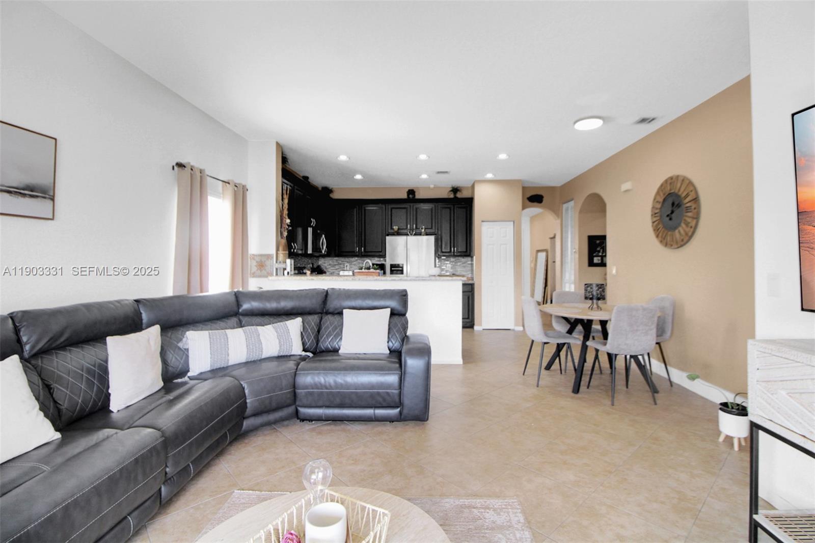 2953 Southwest 138th Avenue Miramar, FL 33027 - Photo 10 of 26