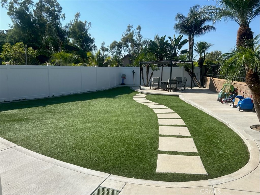 1037 North Montecito Place Orange, CA 92869 - Photo 17 of 17 Backyard