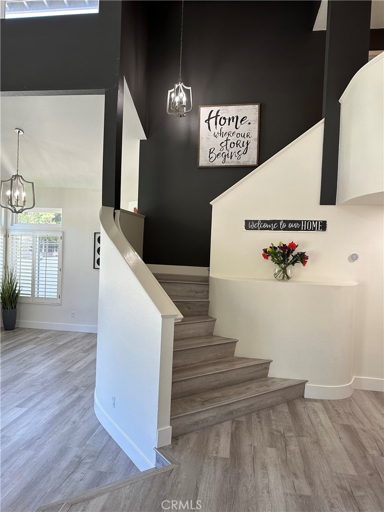 1037 North Montecito Place Orange, CA 92869 - Photo 2 of 17 Entry