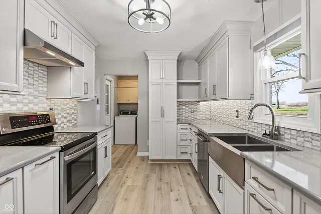 $340,000 | 14290 West Co Road 500 North, Yorktown, IN 47396