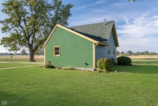 $340,000 | 14290 West Co Road 500 North, Yorktown, IN 47396