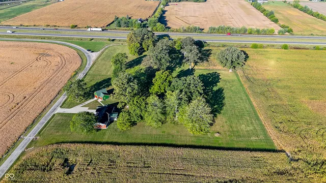 $340,000 | 14290 West Co Road 500 North, Yorktown, IN 47396