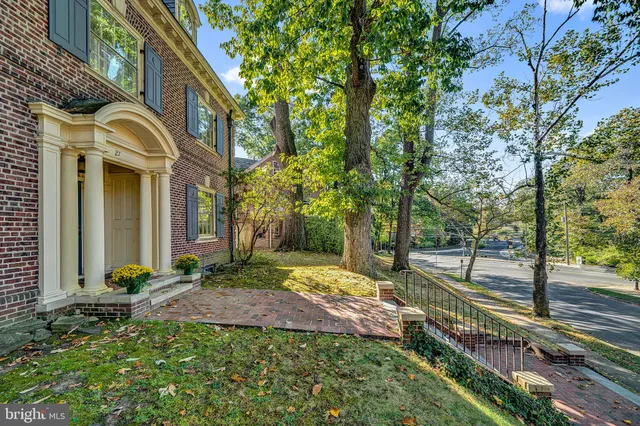 $639,500 | 27 Whittier Avenue, Trenton, NJ 08618