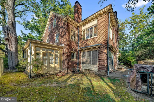 $639,500 | 27 Whittier Avenue, Trenton, NJ 08618