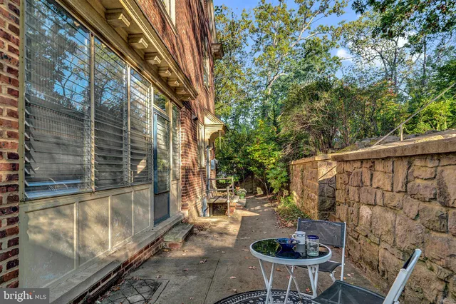 $639,500 | 27 Whittier Avenue, Trenton, NJ 08618