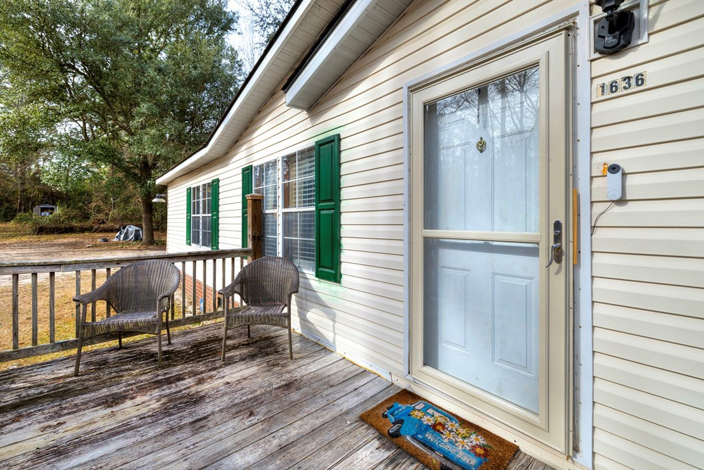 1636 Pinewood Road Sumter, SC 29154 - Photo 9 of 35