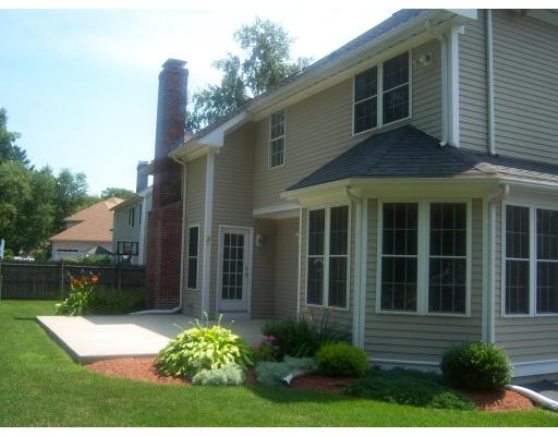 3 Constitution Road Stoneham, MA 02180 - Photo 5 of 30 Gallery Image 5