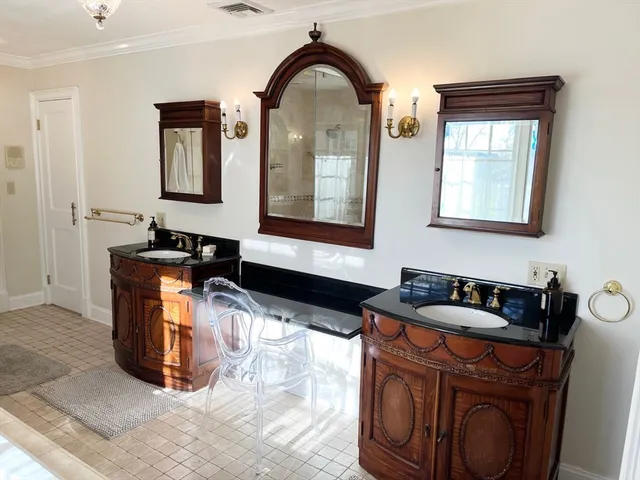 $10,000 | 115 Aspen Avenue, Newton, MA 02466