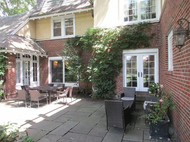 $10,000 | 115 Aspen Avenue, Newton, MA 02466