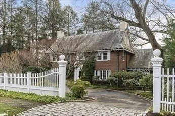 $10,000 | 115 Aspen Avenue, Newton, MA 02466