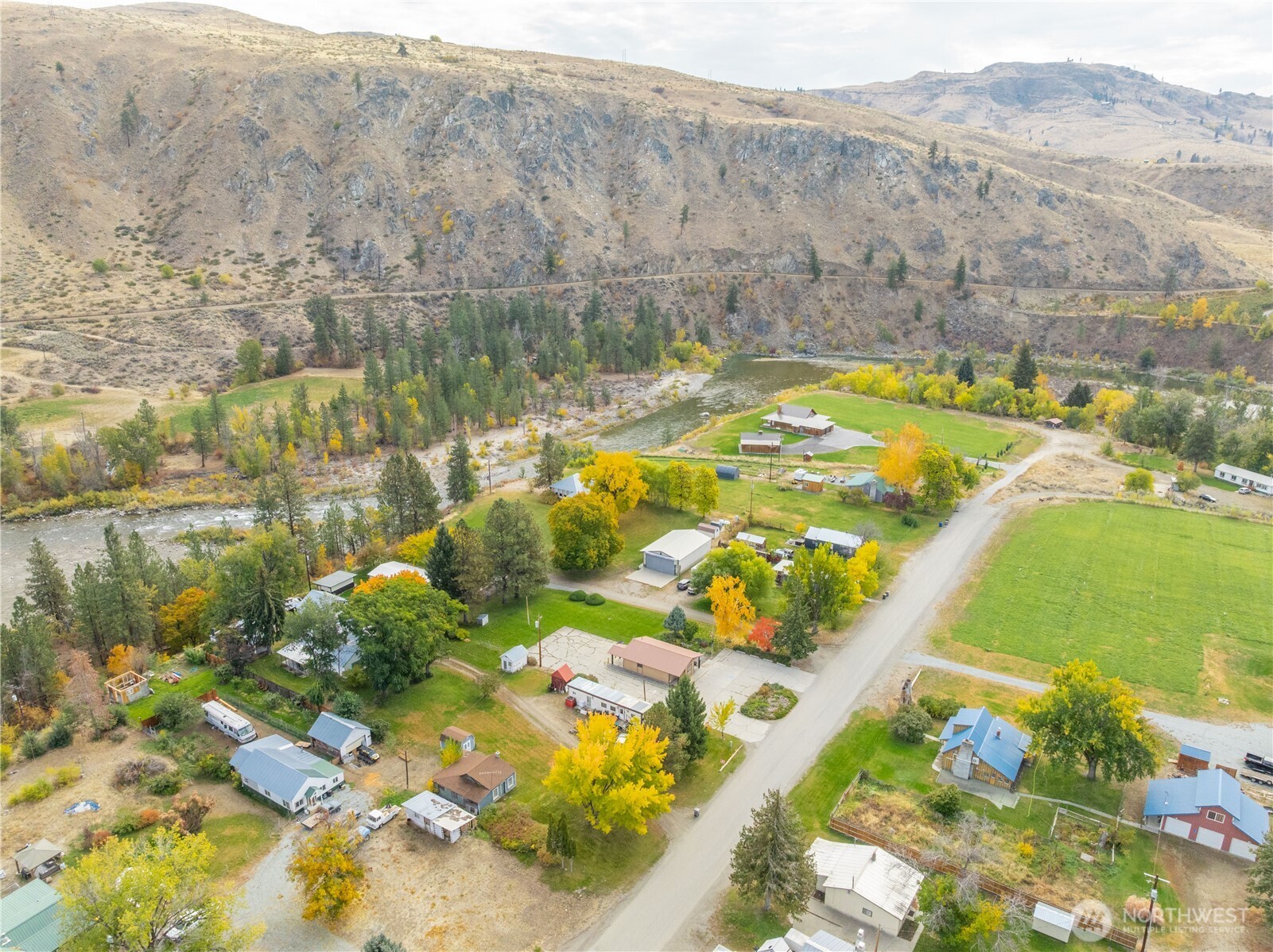 38 A Main Street Methow, WA 98834 - Photo 34 of 34 a view of a lake with a mountain