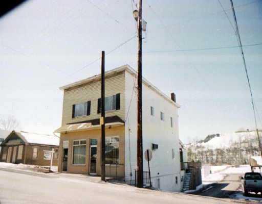 1923 Smith Township State Road Slovan, PA 15078 - Photo 1 of 1 Gallery Image 1