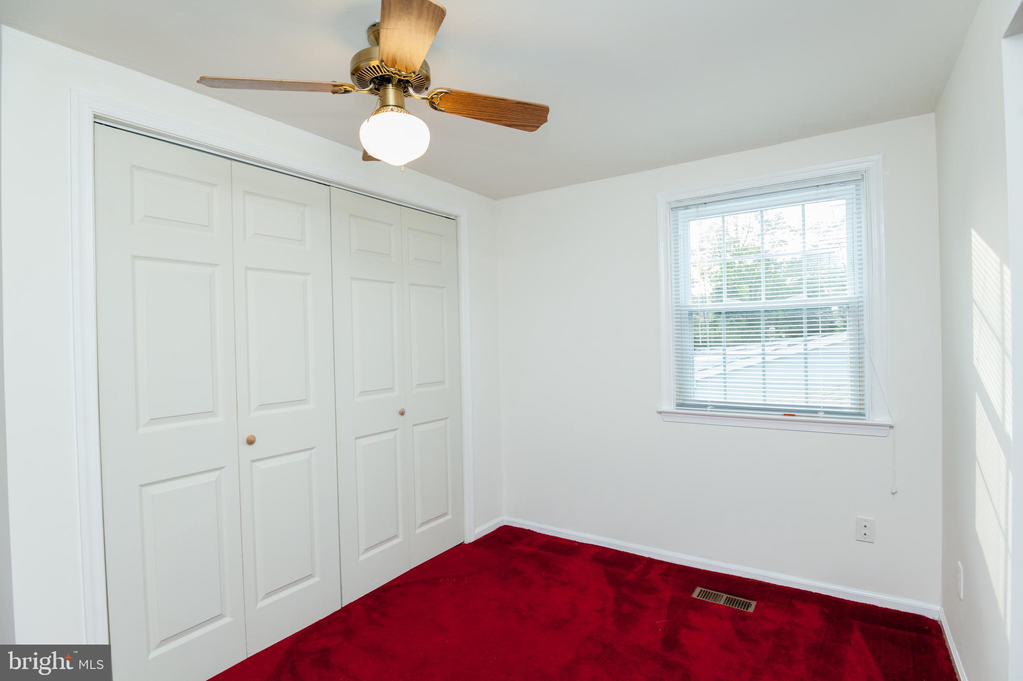 5890 Hudson Road Bensalem, PA 19020 - Photo 27 of 49 Sitting Area in Primary Bedroom