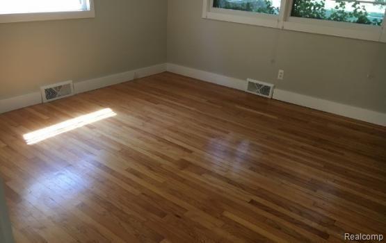 1823 Bradford Road Birmingham, MI 48009 - Photo 20 of 33