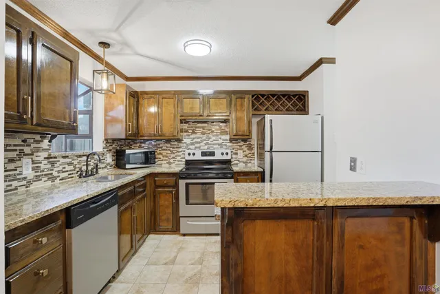 $145,000 | 951 Ridgepoint Court, Unit 3A, Baton Rouge, LA 70810