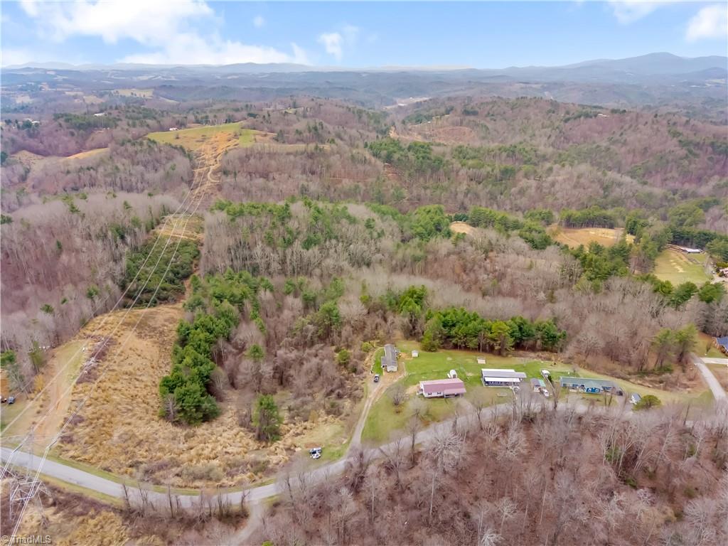 701 Lincoln Road Galax, VA 24333 - Photo 32 of 35