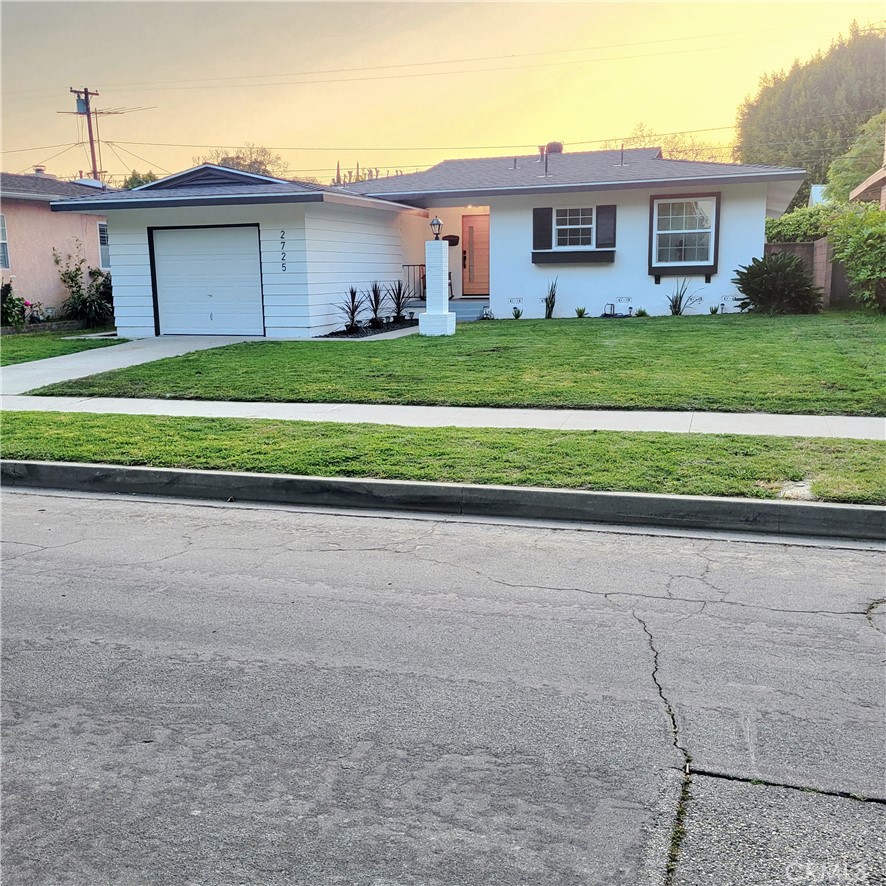 2725 North Studebaker Road Long Beach, CA 90815 - Photo 1 of 1 Gallery Image 1