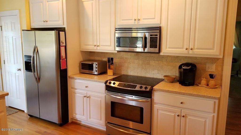 4561 Edgewater Road Elm City, NC 27822 - Photo 8 of 24 Kitchen