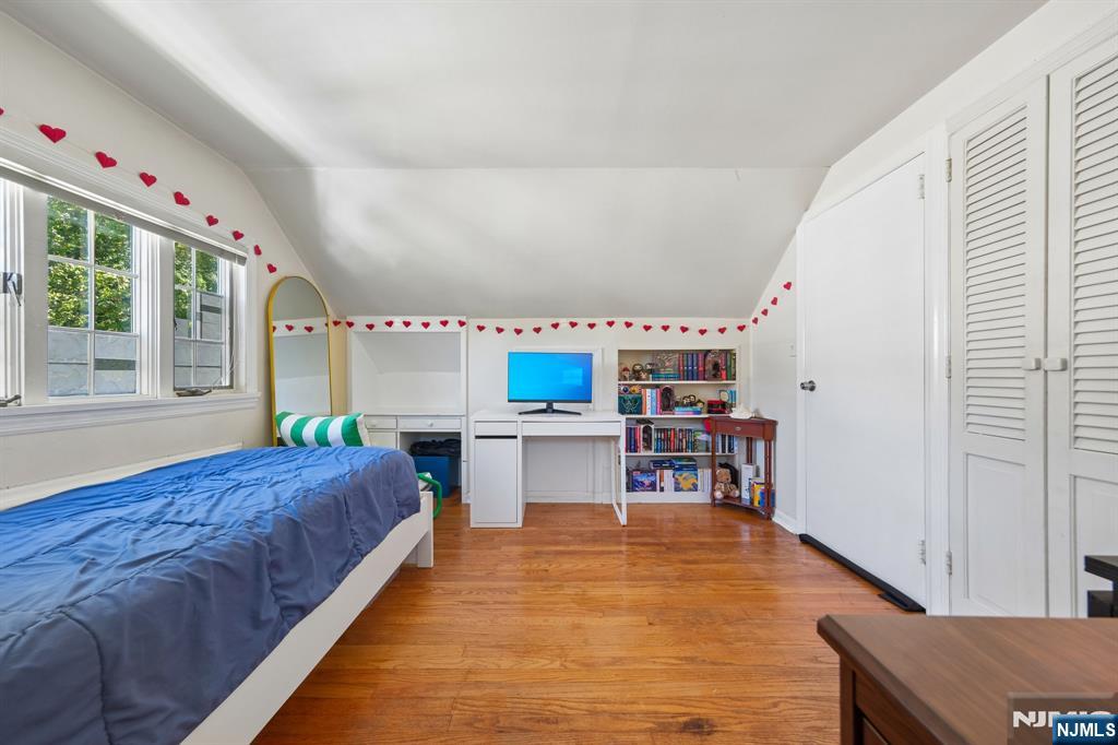 779 Newcomb Road Ridgewood, NJ 07450 - Photo 25 of 34 Gallery Image 25