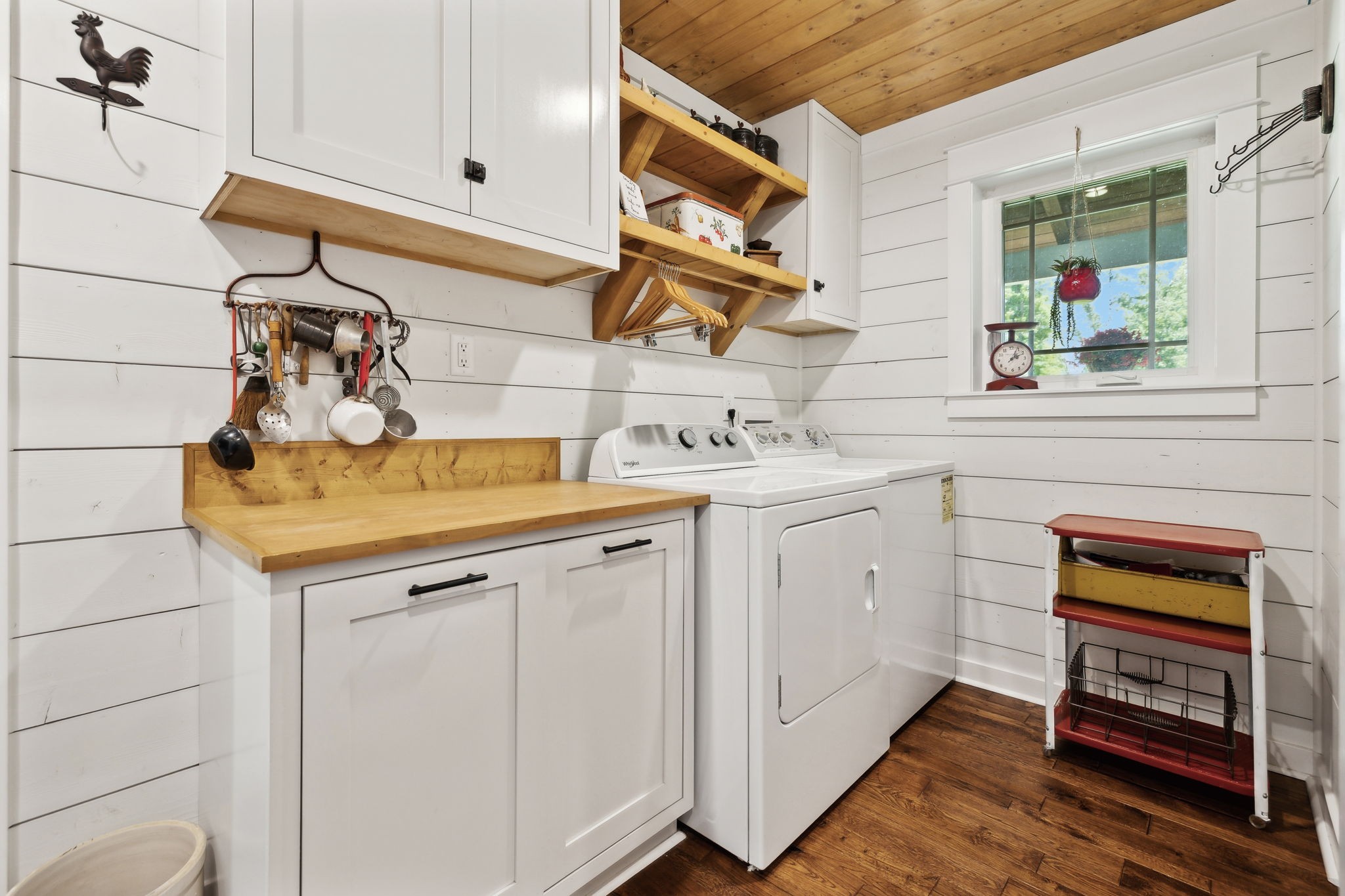 1606 Nosegay Road White Bluff, TN 37187 - Photo 65 of 88 a utility room with a sink and cabinets