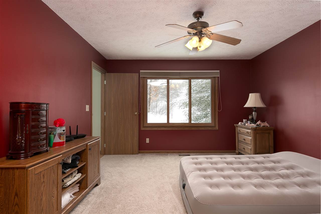 1086 Smith Road Traverse City, MI 49696 - Photo 12 of 43 1857552-11.JPG