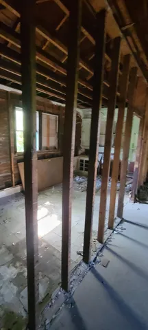 a view of a garage with stuff