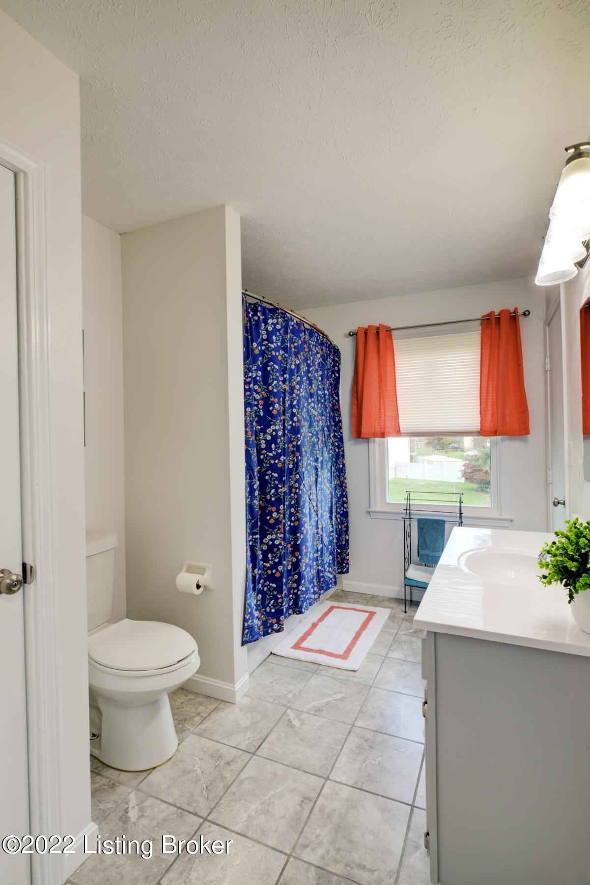 2922 Winterhaven Road Louisville, KY 40220 - Photo 24 of 36 GSP-2922_Winterhaven_Rd-23