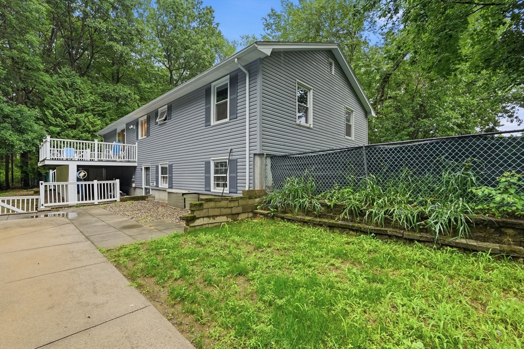 226 Plumtree Road Sunderland, MA 01375 - Photo 37 of 42
