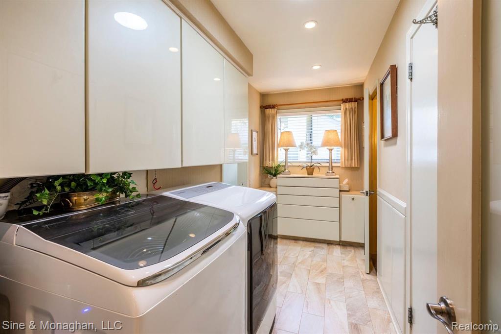 85 Stonehurst Road Grosse Pointe Shores, MI 48236 - Photo 22 of 39