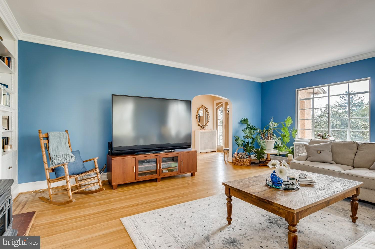 4904 Woodside Road Baltimore, MD 21229 - Photo 11 of 36