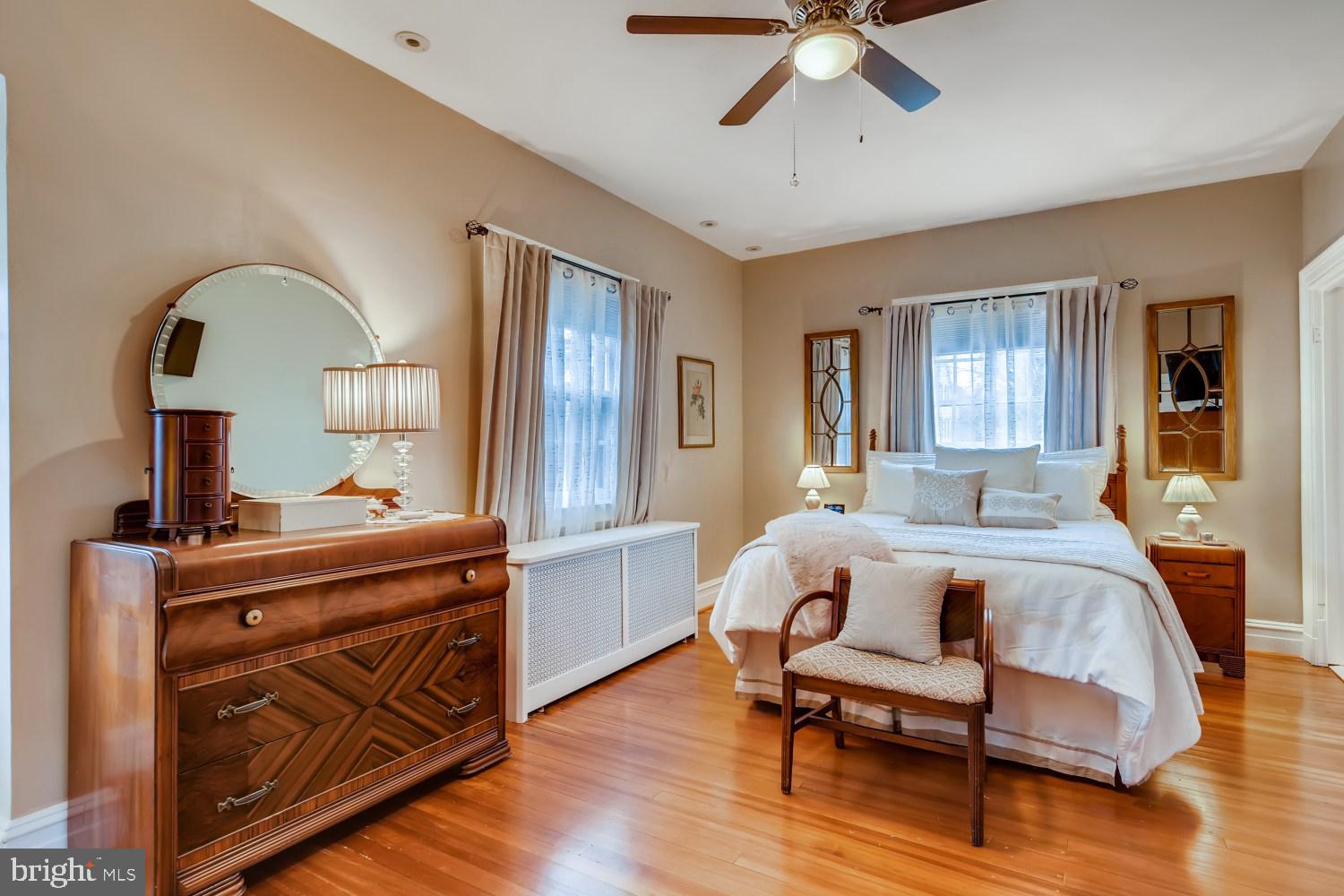 4904 Woodside Road Baltimore, MD 21229 - Photo 15 of 36