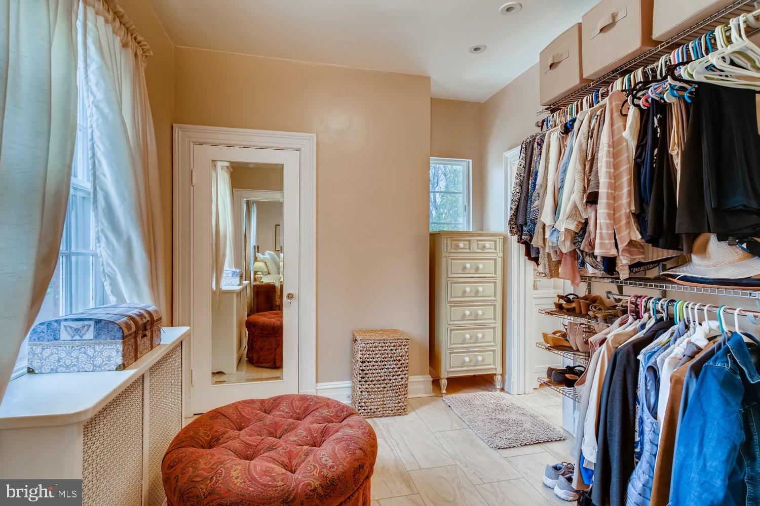 4904 Woodside Road Baltimore, MD 21229 - Photo 17 of 36